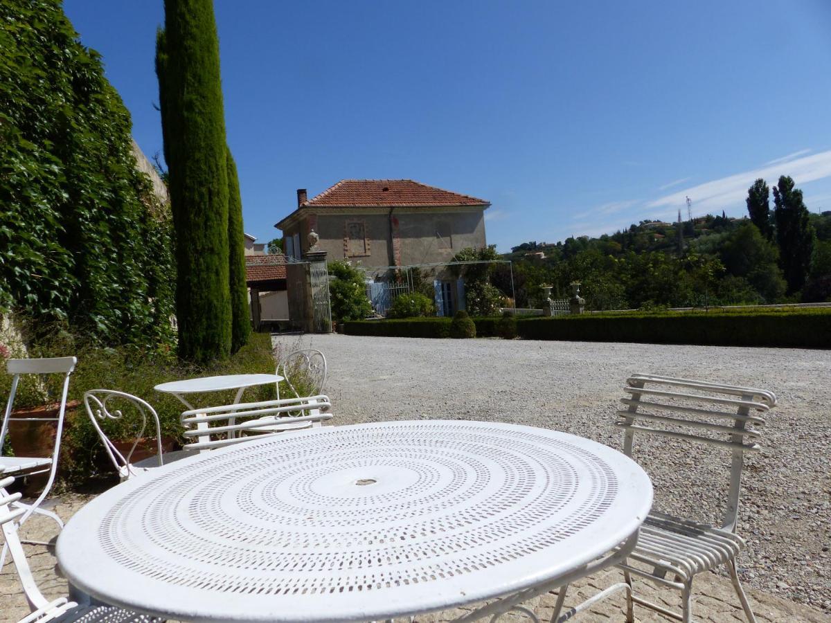 Chateau Du Grand Jardin Valensole Εξωτερικό φωτογραφία